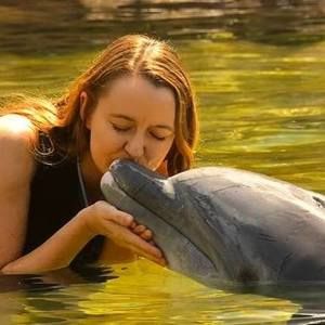 Meet your Posher, Dixie